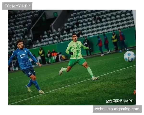 沃尔夫斯堡对阵弗赖堡，中游球队争夺欧战资格关键战